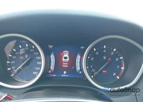 2016 Maserati Ghibli z USA, uszkodzony, nr VIN ZAM57XSAXG1167093